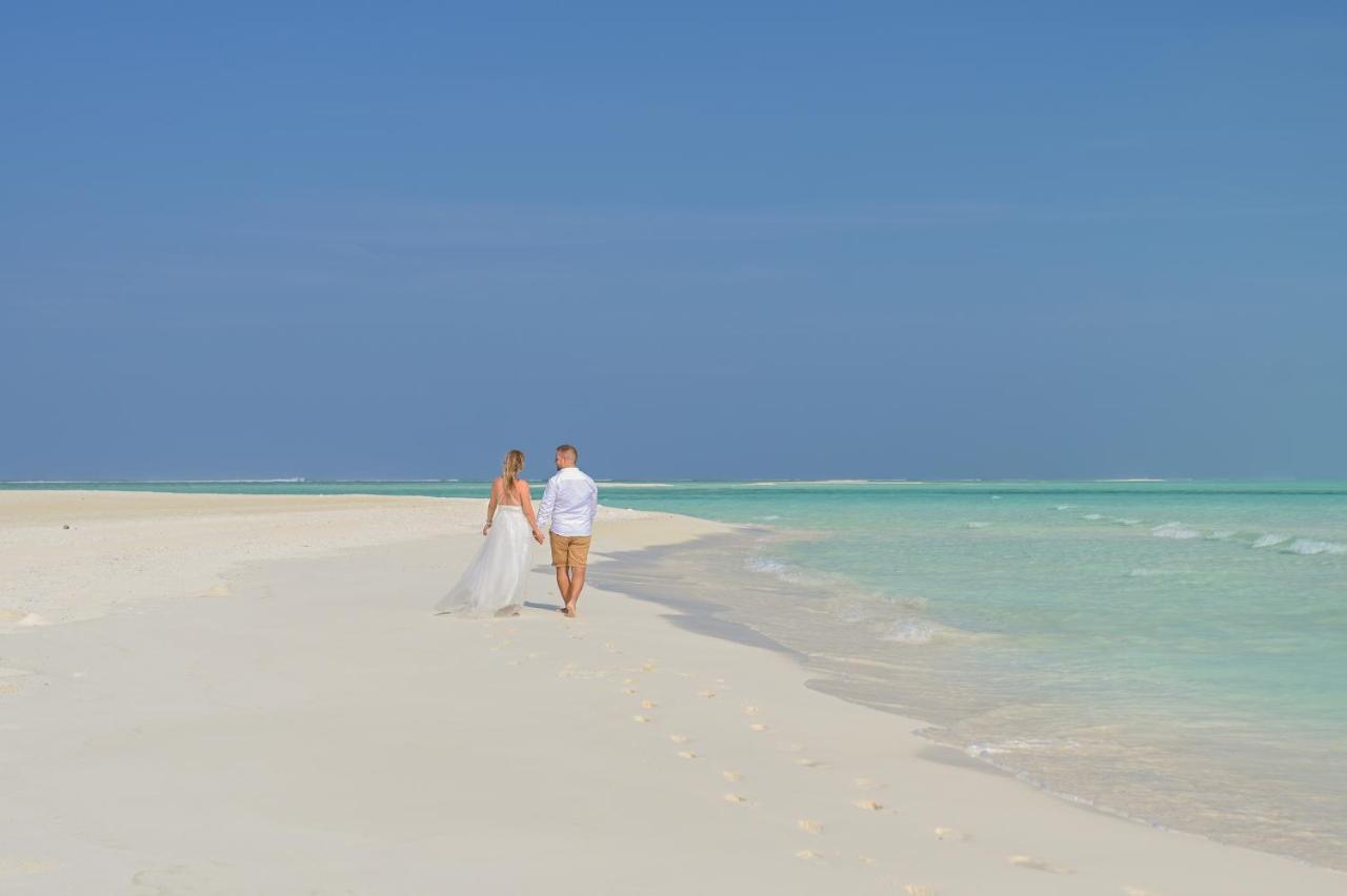 Blue Wave Hotel Maldives- Same Sea, Same Sand Same Sun Like Resorts Кудахувадху Экстерьер фото