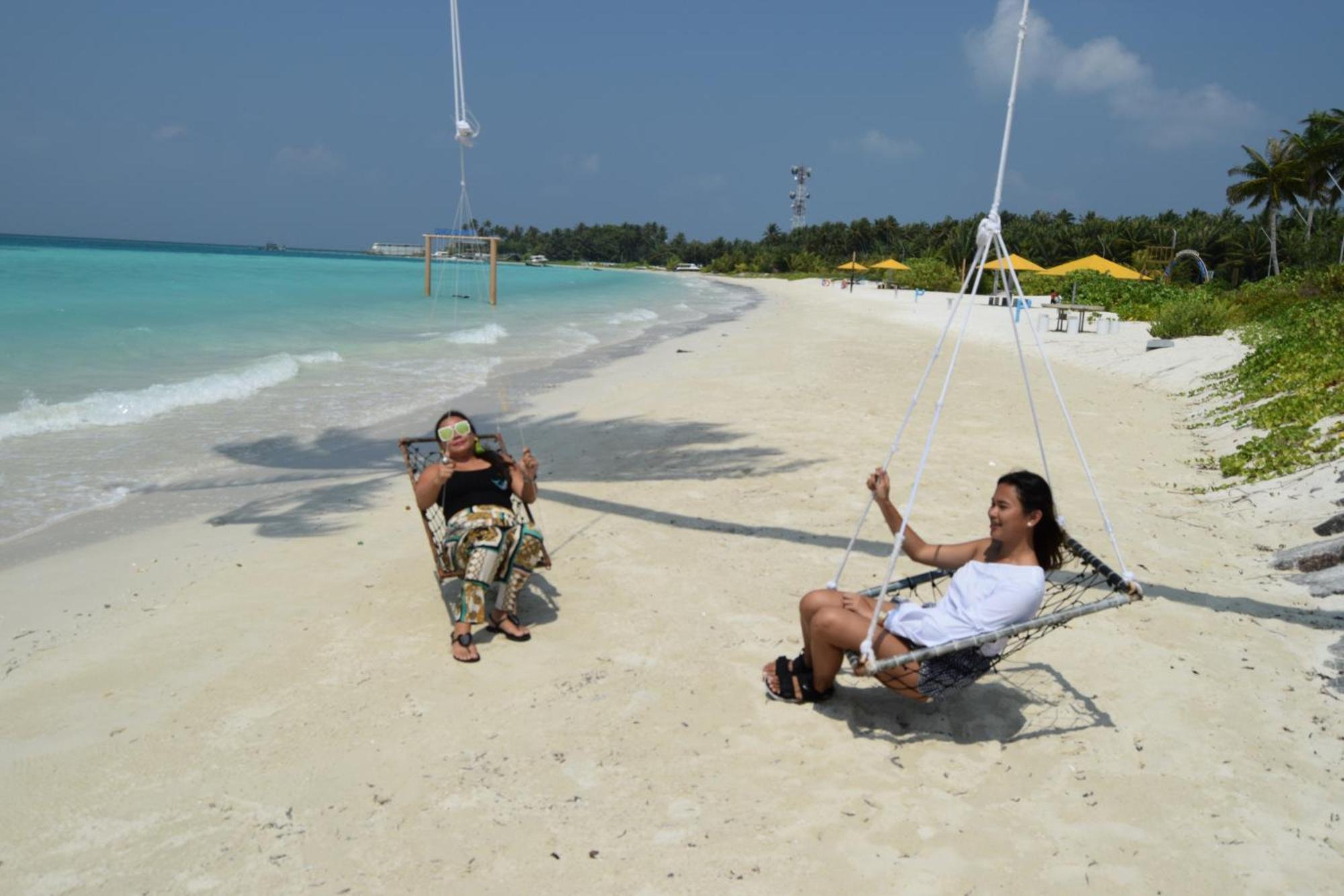 Blue Wave Hotel Maldives- Same Sea, Same Sand Same Sun Like Resorts Кудахувадху Экстерьер фото